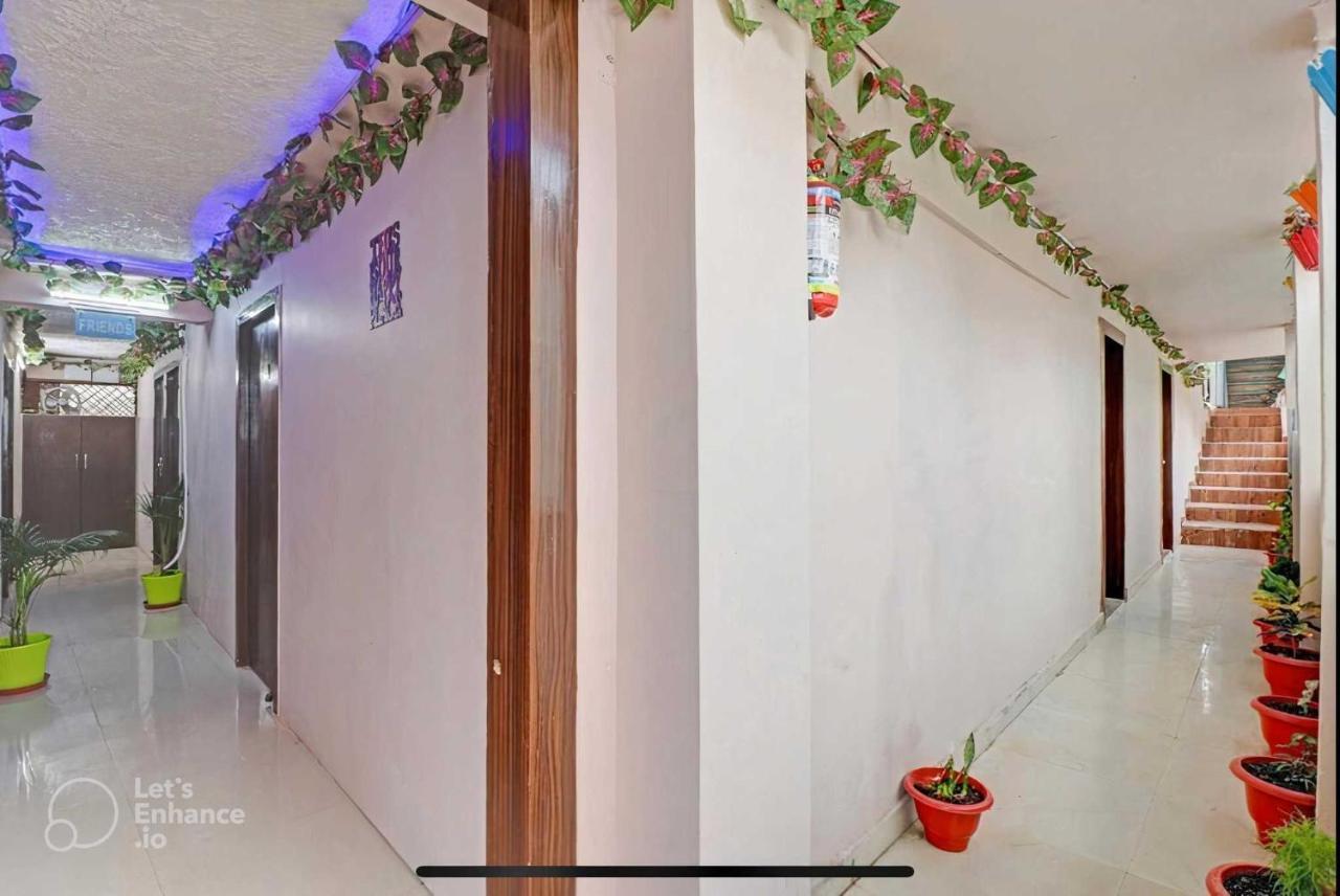 Hotel O Bottom Inn Dehradun Exterior foto